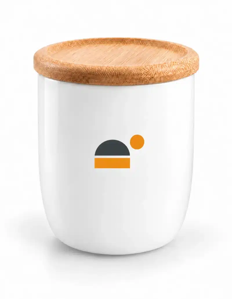 320-ml-Porzellantasse mit Bambusdeckel, Beispielmotiv in Orange und Anthrazit für Vollfarbdruck