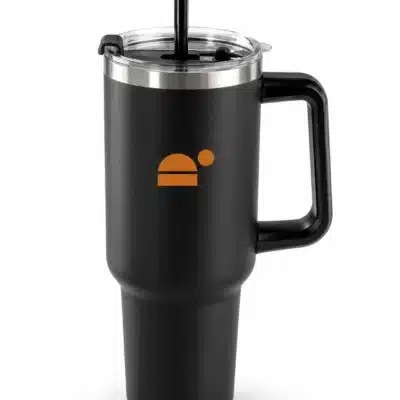 XXL-Thermobecher mit Henkel und Trinkhalm, 1,2 l XXL-Thermobecher mit Henkel und Trinkhalm, 1,2 l, Produktvisualisierung mit geometrischem Beispielmotiv