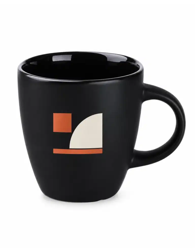 Schwarze Fiord-Matt-Tasse mit zweifarbigem geometrischem Beispieldruck